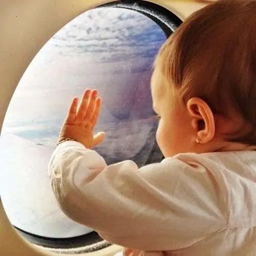 Heartwarming Skies: Enchanting Children’s Charms Soar High on the Plane