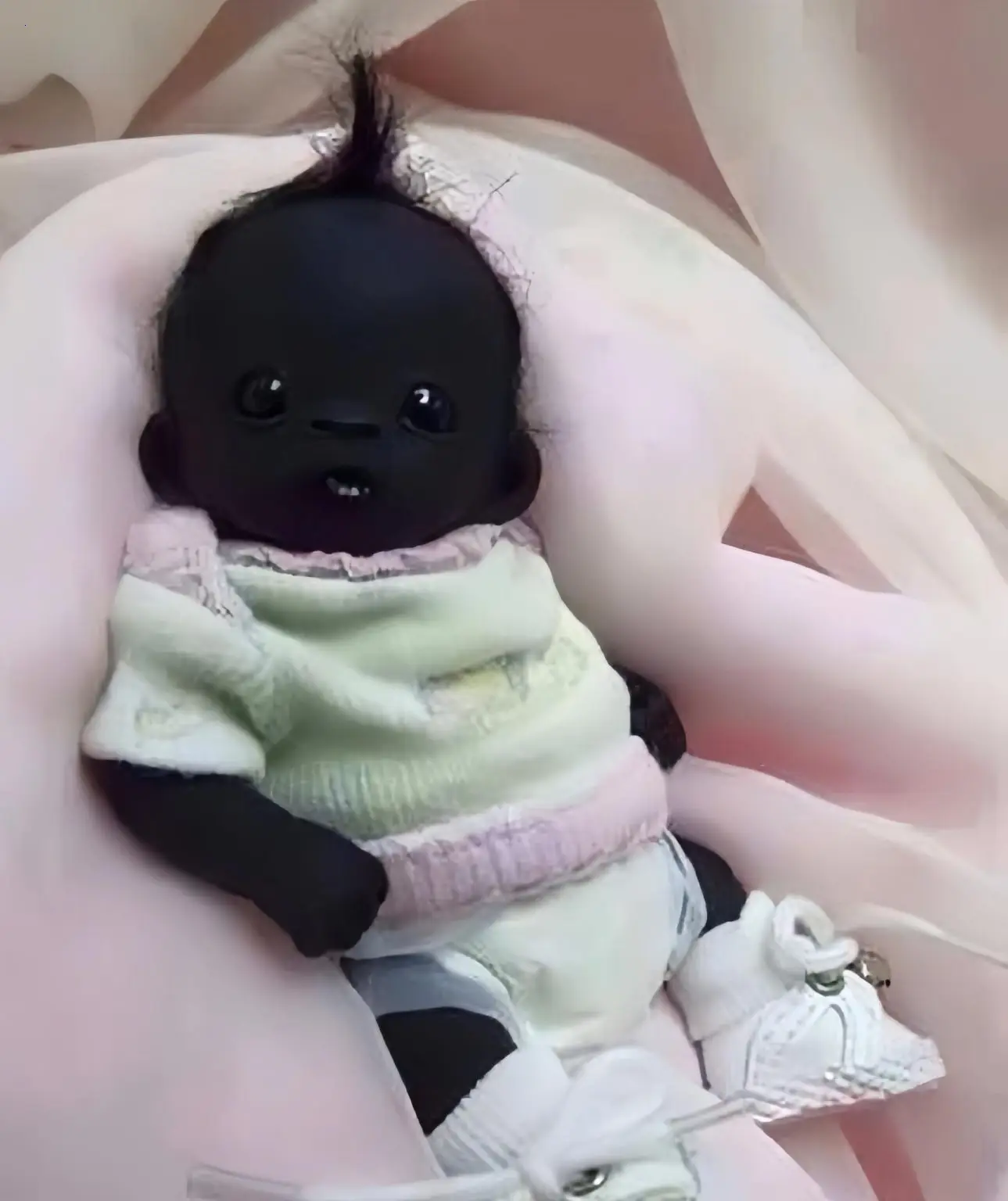 Baby Stylus Unites the World with Unique Dark Skill and Striking Features from South Africa (Video.)