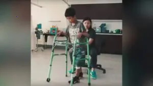 A Warm and Inspiring Story of a Boy with “Flamigo” Legs Overcoming Adversity