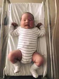 The largest boy in the world was born in Australia: And how did mom do