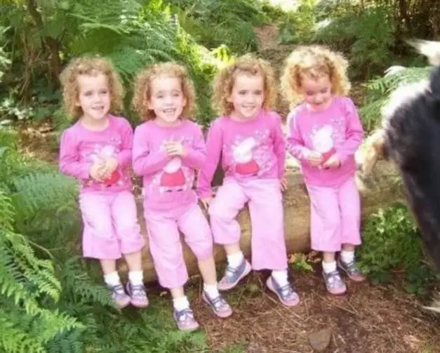 The woman gave birth to quadruplets, a copy of each other: What girls look like after 14 years
