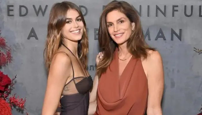 Cindy Crawford, who is 57 years old, doesn’t let her daughter spend time with the Kardashian-Jenners