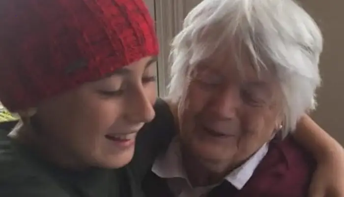 Boy travels nearly 3,000 miles to give his grandmother a hug: when they finally meet, look at them