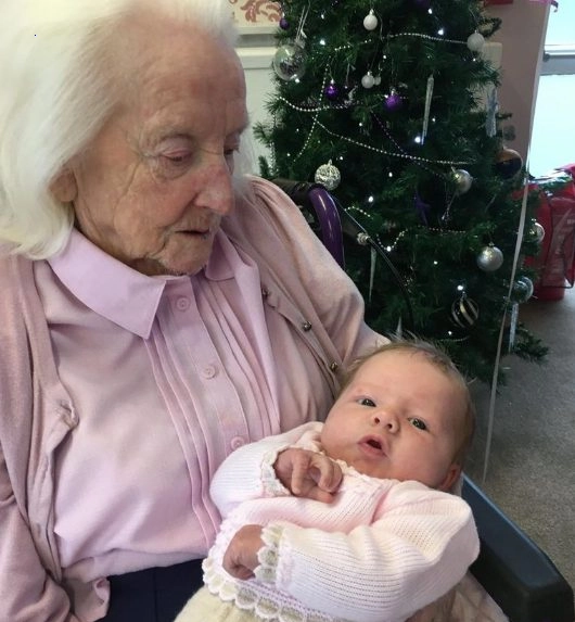 After waiting for 75 years, a 101-year-old great-grandmother is happy to see her first granddaughter born.