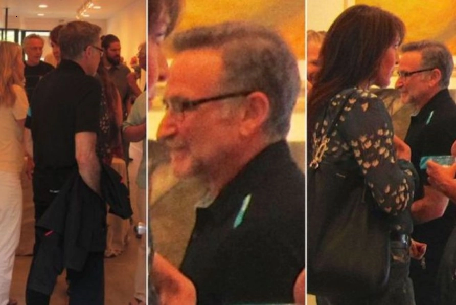 A photograph of Robin Williams, taken only days before his departure, has gone viral.